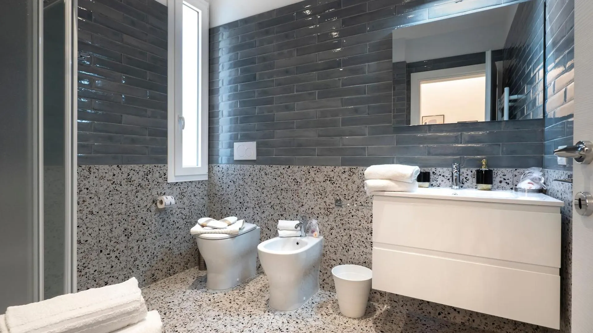 Zuara9Room Rimini 0*,  Italie