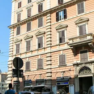 Have A Nice Holiday - Luxury Rooms 3*, Roma Italia