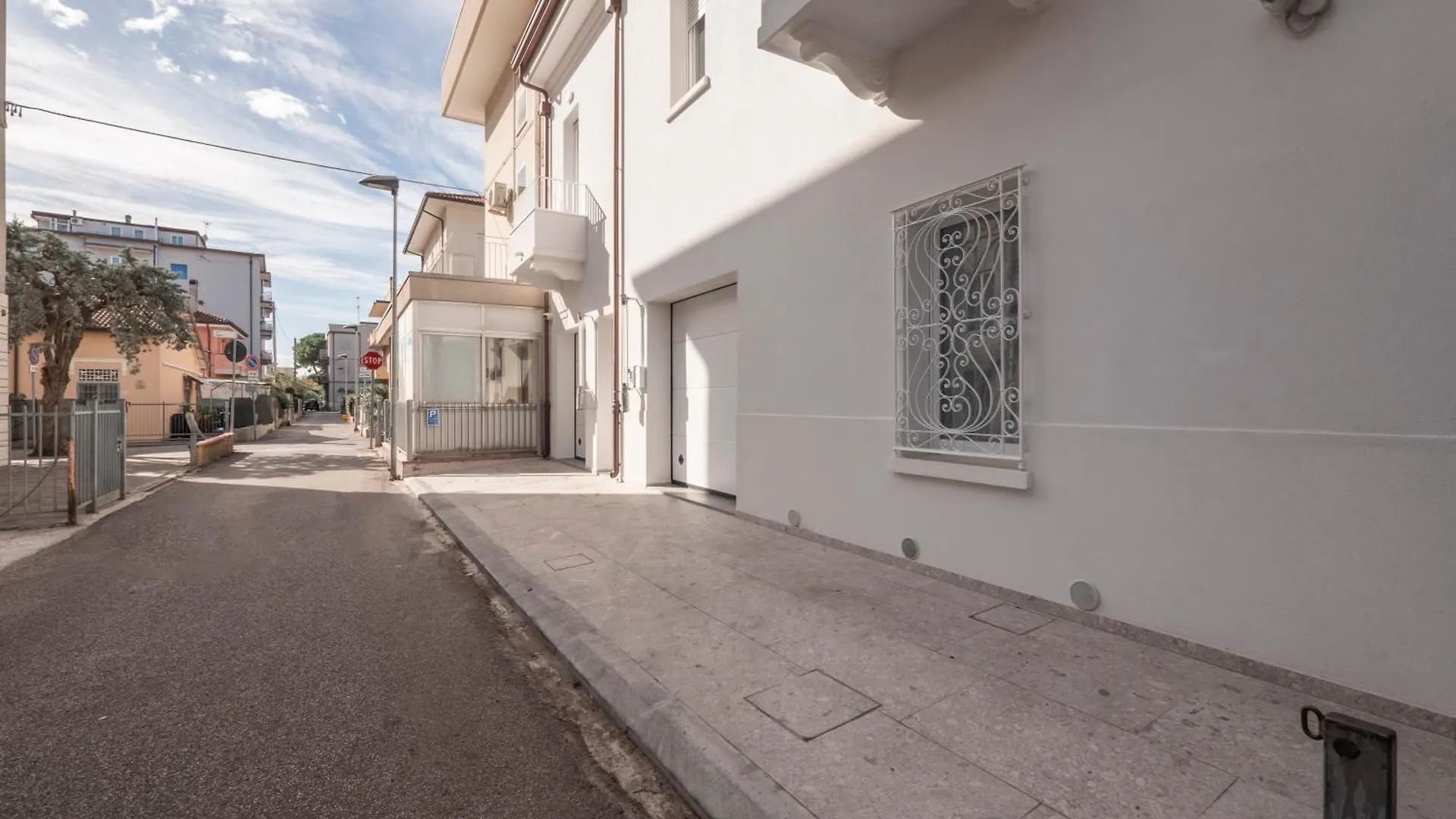 Zuara9Room Rimini Bed & Breakfast