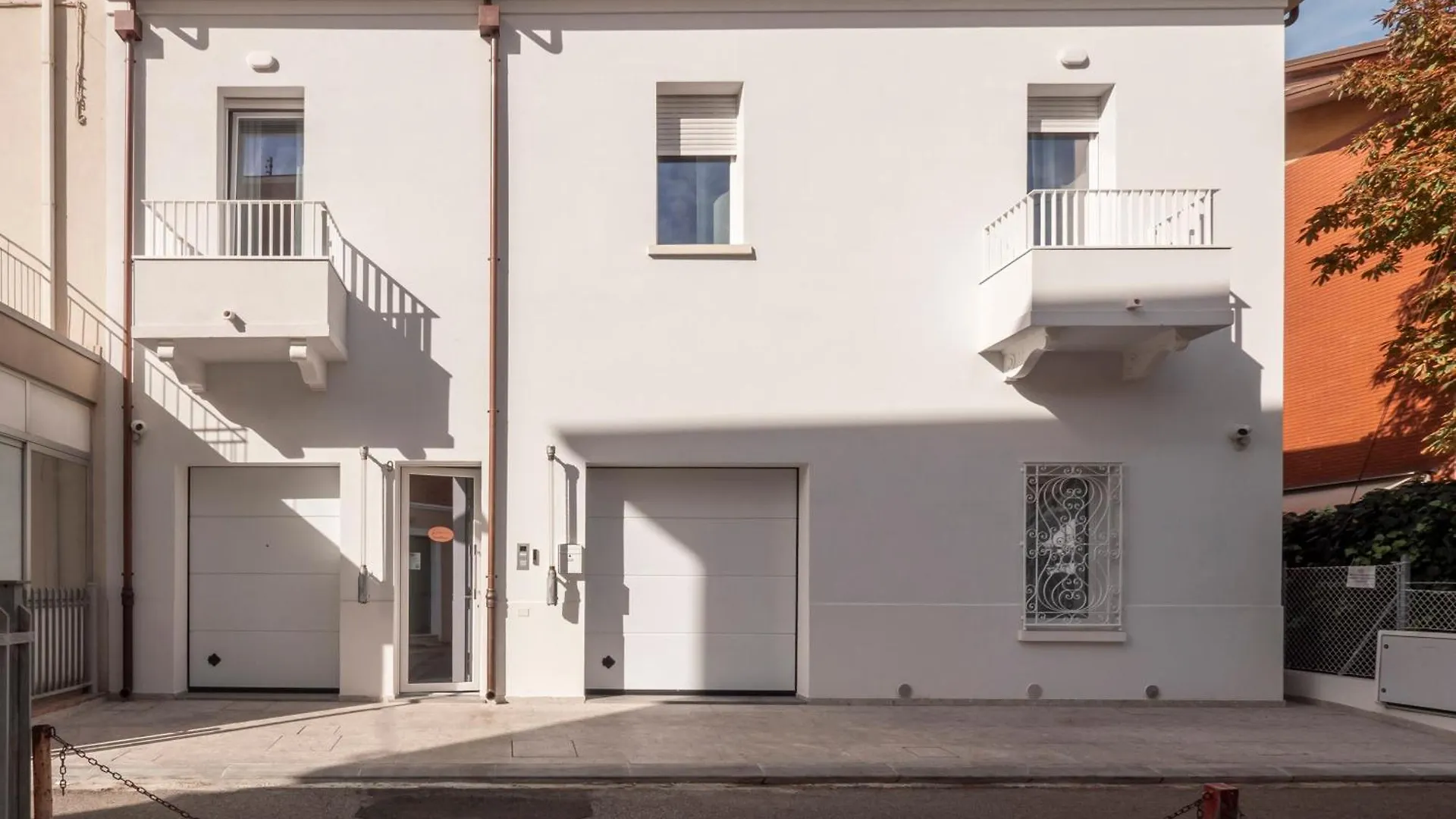 Zuara9Room Rímini Italia