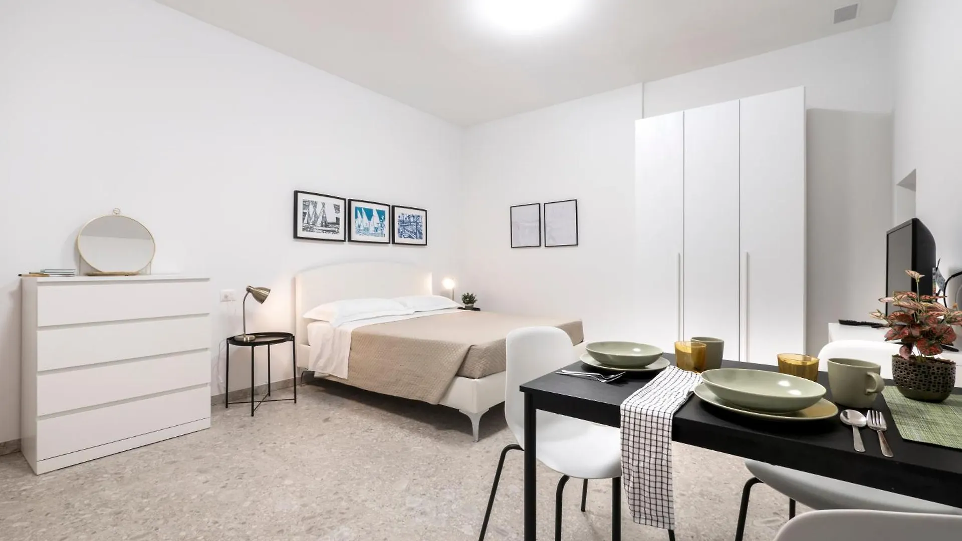 Zuara9Room Rímini 0*,  Italia